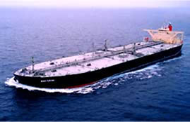 Oil tanker