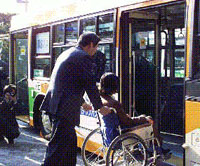 Wheelchair use on a low-floor bus